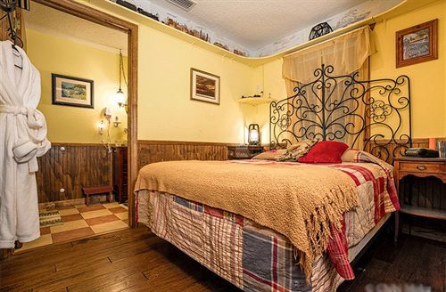 Alling House Bed And Breakfast Orange City Bagian luar foto